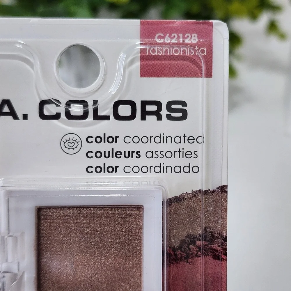 L. A. Colors 4 Color Eyeshadow Fashionista Palette C62128 ~ New Unopened